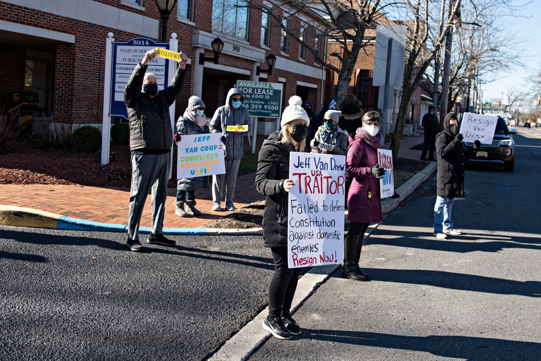 011021_nws_vandrewprotest